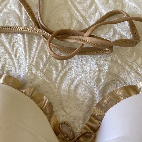 Victoria’s secret push up bikini. - Picture 3 of 7